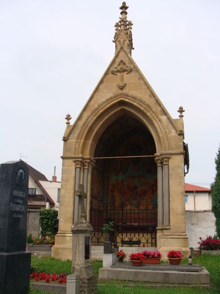 Hlávkova hrobka
